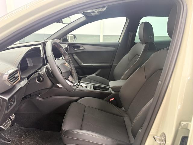 Cupra Leon Sportstourer 1.5 eTSI DSG AHK KEYLESS RFK ACC PDC SHZ 