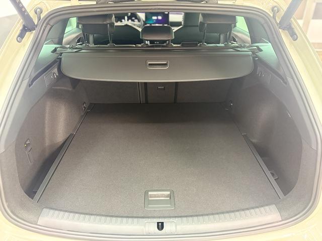 Cupra Leon Sportstourer 1.5 eTSI DSG AHK KEYLESS RFK ACC PDC SHZ 