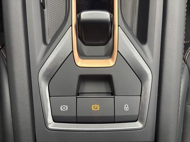 Cupra Leon Sportstourer 1.5 eTSI DSG AHK KEYLESS RFK ACC PDC SHZ 