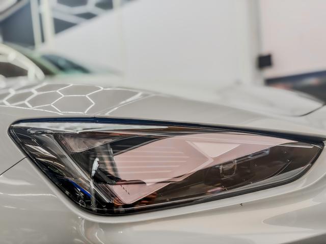 Cupra Leon Sportstourer 1.5 eTSI DSG AHK KEYLESS RFK ACC PDC SHZ 