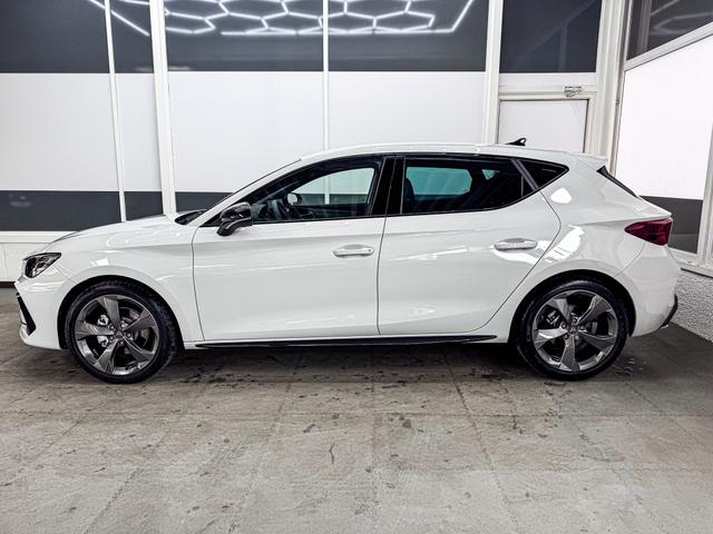 Cupra Leon 1.5 TSI MATRIX NAVI INTELLIGENT DRIVE SHZ KEYLESS 