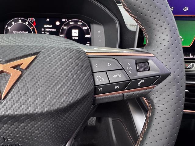Cupra Leon 1.5 TSI MATRIX NAVI INTELLIGENT DRIVE SHZ KEYLESS 