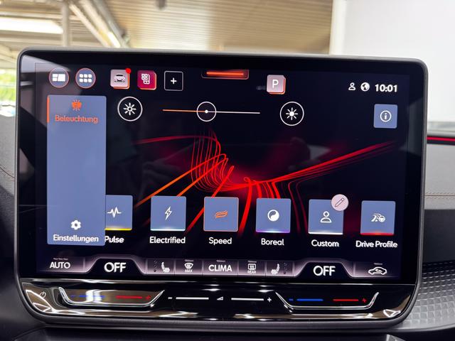 Cupra Leon Sportstourer 1.5 TSI SHZ RFK KEYLESS LED 