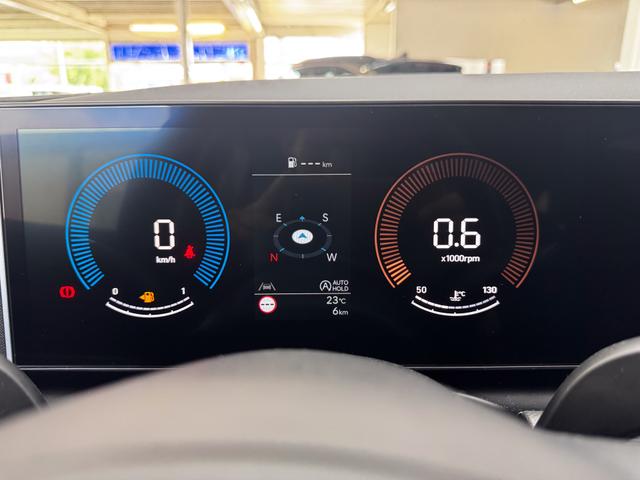 Hyundai TUCSON STYLE SHZ NAVI RFK BSD KLIMAAUTOMATIK 