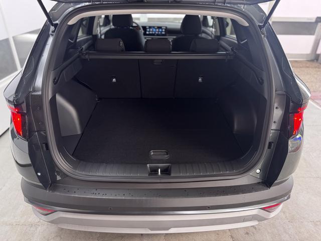 Hyundai TUCSON STYLE SHZ NAVI RFK BSD KLIMAAUTOMATIK 
