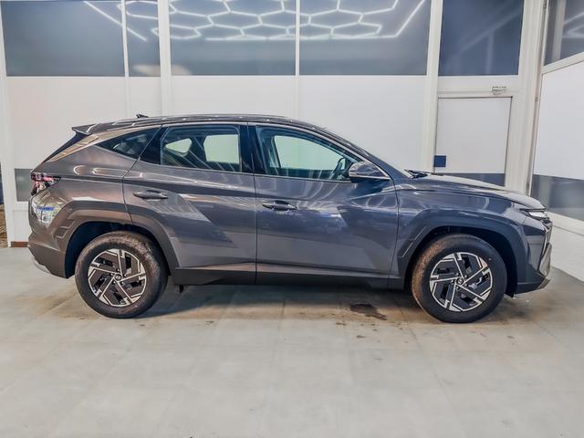 Hyundai TUCSON TREND DCT SHZ RFK NAVI TEMPOMAT 