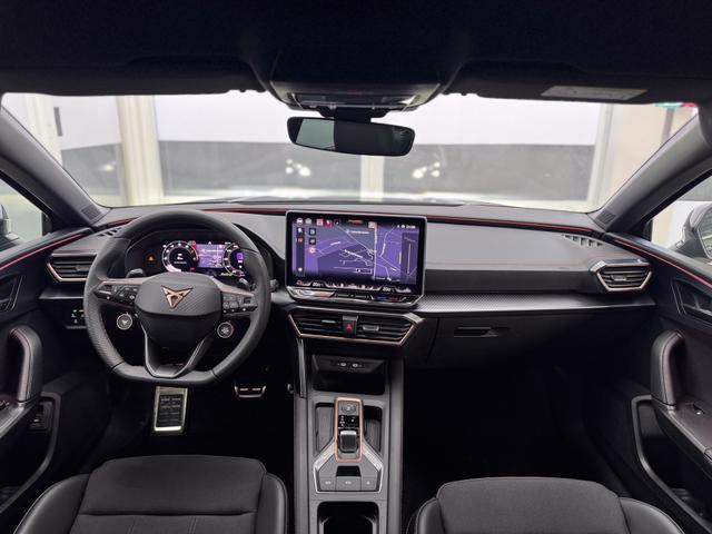 Cupra Leon Sportstourer 1.5 eTSI DSG AHK MATRIX INTELLIGENT DRIVE KEYLESS RFK ACC PDC SHZ 