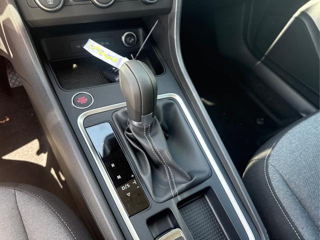 Seat / Ateca / Grau / / / 