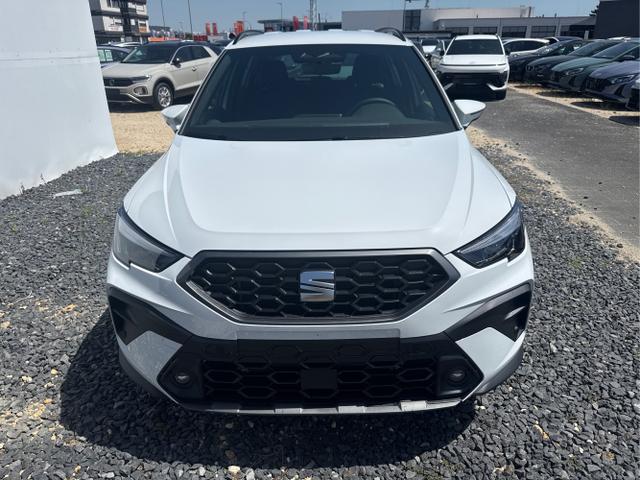 Seat / Arona / Grau / / / 