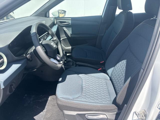 Seat / Arona / Grau / / / 