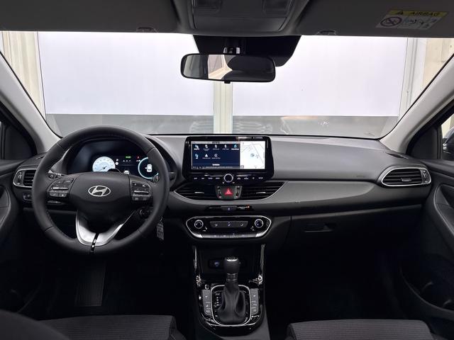 Hyundai i30 STYLE DCT ALU SHZ NAVI RFK PDC 