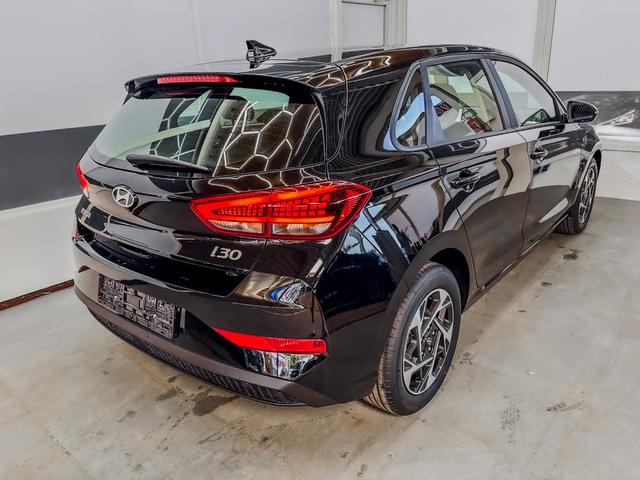Hyundai i30 STYLE DCT ALU SHZ NAVI RFK PDC 