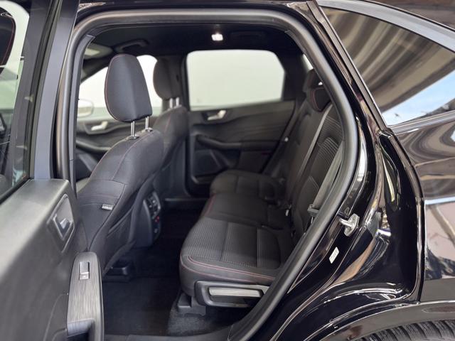 Ford Kuga ST-Line AUT AHK NAVI ACC SHZ RFK LED 