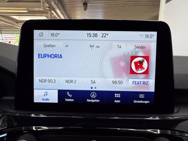 Ford Kuga ST-Line AUT AHK NAVI ACC SHZ RFK LED 