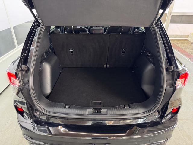 Ford Kuga ST-Line AUT AHK NAVI ACC SHZ RFK LED 
