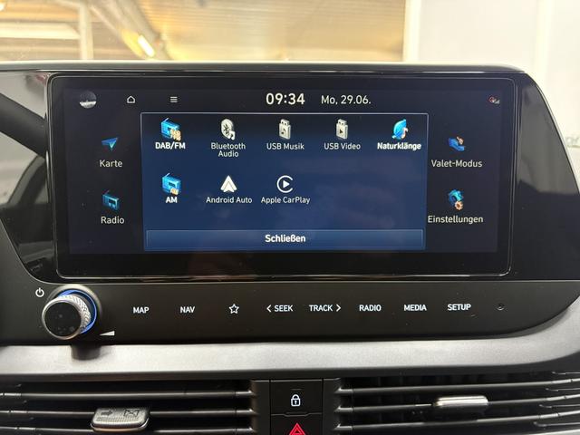 Hyundai i20 COMFORT DCT NAVI SHZ RFK ALU PDC 
