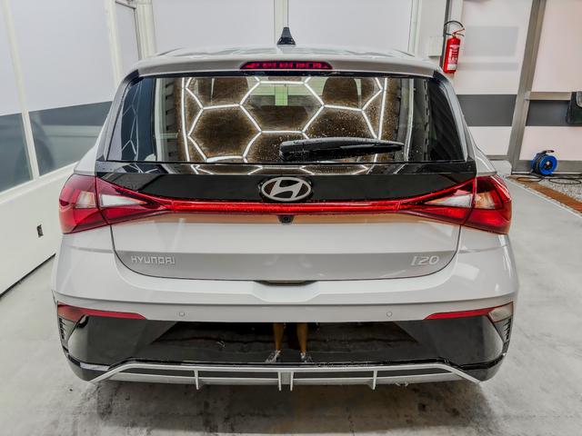 Hyundai i20 COMFORT DCT NAVI SHZ RFK ALU PDC 