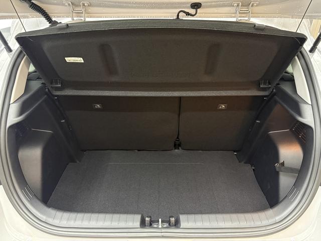 Hyundai i20 COMFORT DCT NAVI SHZ RFK ALU PDC 
