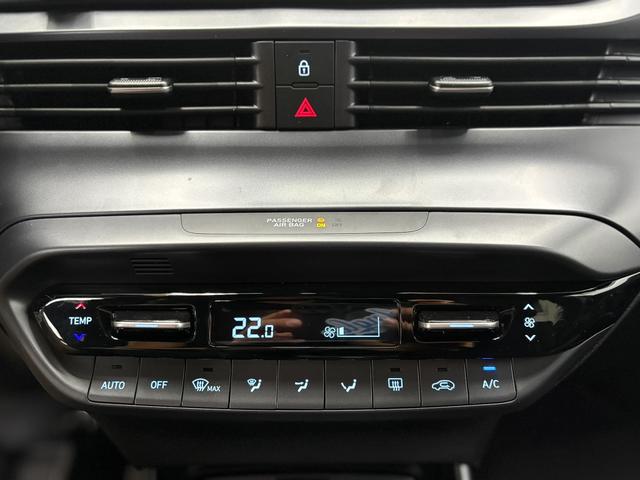 Hyundai i20 STYLE DCT BLACK PACK SHZ NAVI RFK ALU 