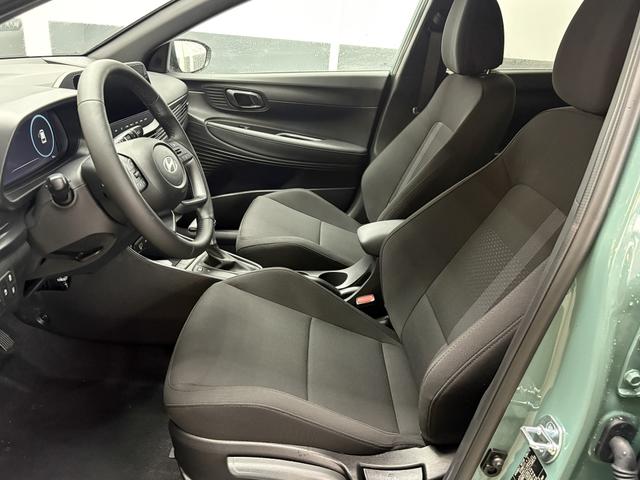 Hyundai i20 STYLE DCT BLACK PACK SHZ NAVI RFK ALU 