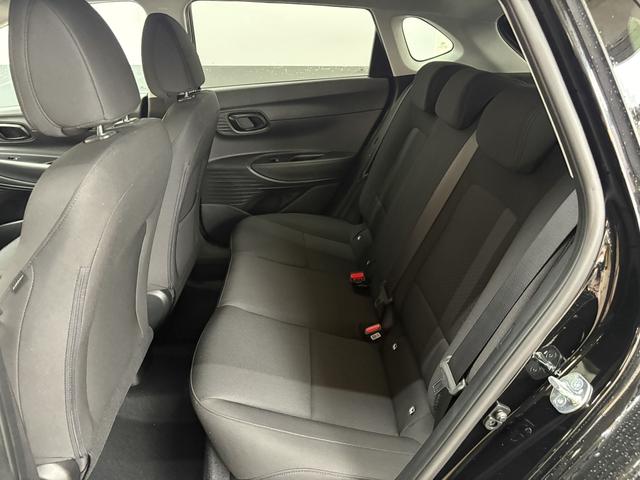 Hyundai i20 COMFORT DCT NAVI SHZ RFK ALU PDC 