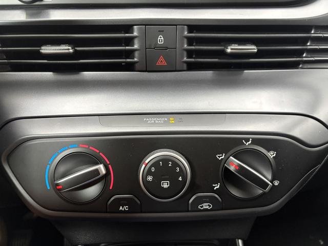 Hyundai i20 COMFORT DCT NAVI SHZ RFK ALU PDC 