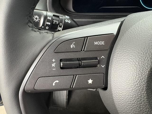 Hyundai i20 COMFORT DCT NAVI SHZ RFK ALU PDC 