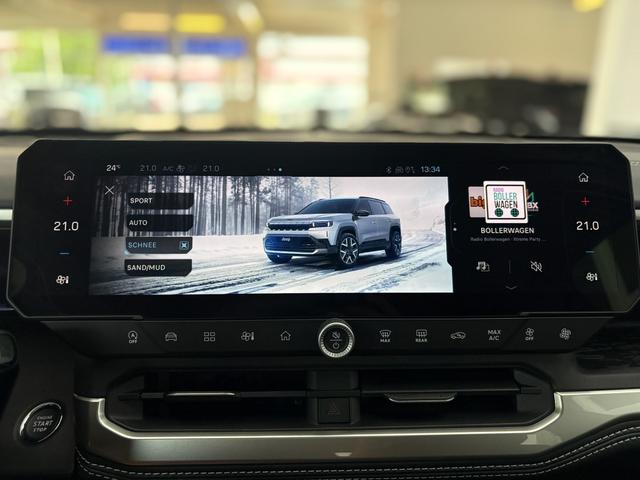 Jeep Compass ALTITUDE DCT PANO 360 KAMERA SHZ HUD FOCAL BSD EL.HECKKLAPPE ACC 