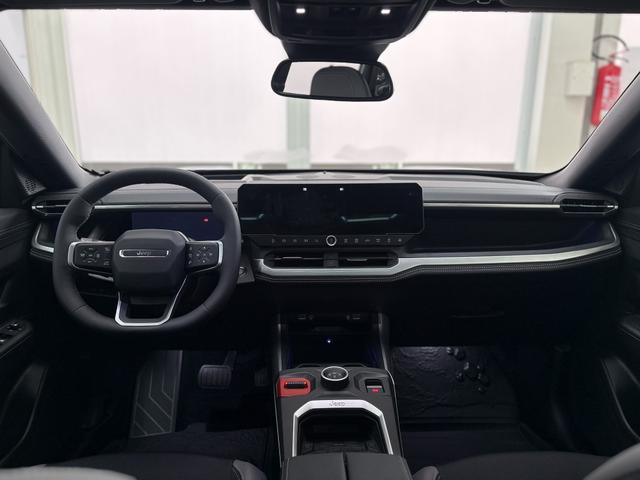 Jeep Compass ALTITUDE DCT PANO 360 KAMERA SHZ HUD FOCAL BSD EL.HECKKLAPPE ACC 