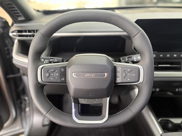 Jeep Compass ALTITUDE DCT PANO 360 KAMERA SHZ HUD FOCAL BSD EL.HECKKLAPPE ACC 