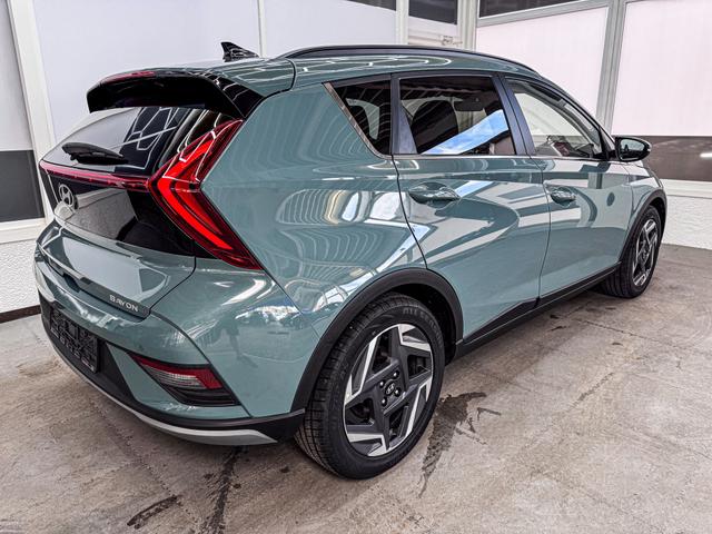 Hyundai BAYON PREMIUM DCT SHZ NAVI RFK KLIMAAUTOMATIK 