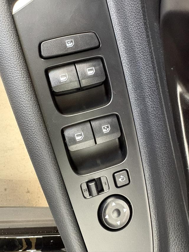 Hyundai BAYON COMFORT DCT SHZ KLIMAAUTOMATIK NAVI RFK 