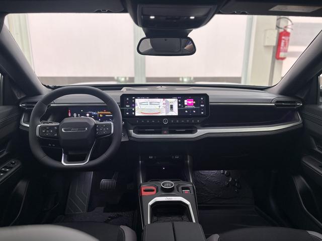 Jeep Compass ALTITUDE DCT PANO 360 KAMERA SHZ HUD FOCAL BSD EL.HECKKLAPPE ACC 