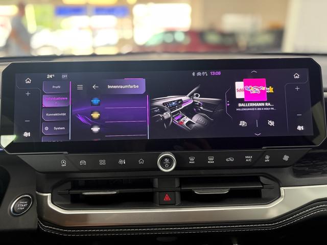Jeep Compass ALTITUDE DCT PANO 360 KAMERA SHZ HUD FOCAL BSD EL.HECKKLAPPE ACC 