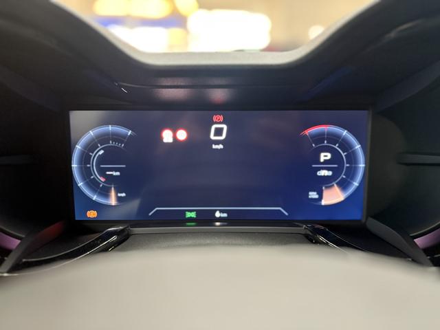 Alfa Romeo Junior SPORT SPECIALE DCT ACC MATRIX NAVI KEYLESS 