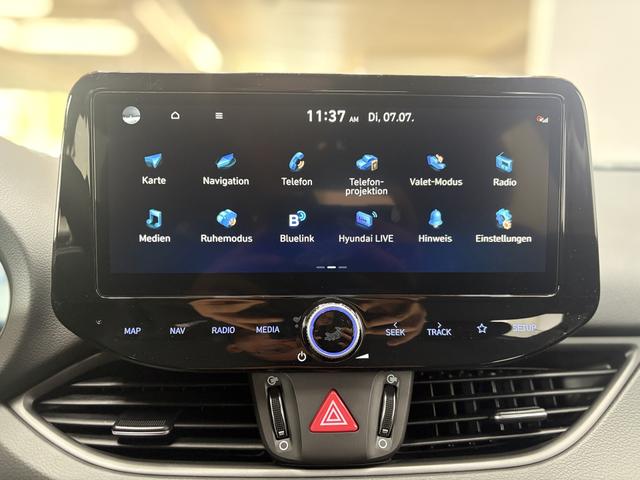 Hyundai i30 STYLE ALU SHZ NAVI RFK PDC 
