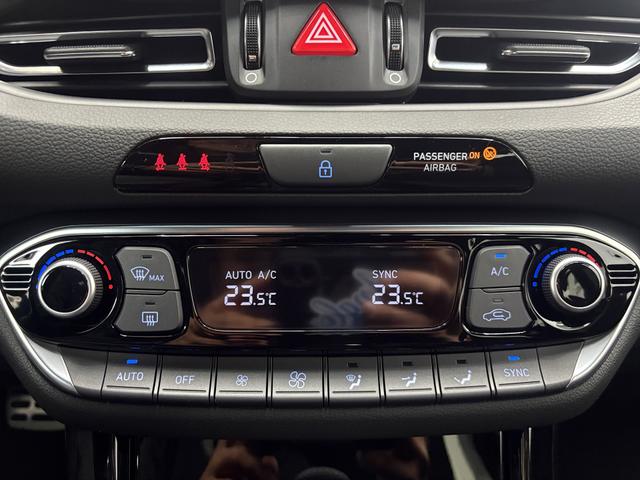Hyundai i30 Kombi PREMIUM N-LINE DCT SHZ SMART KEY NAVI 