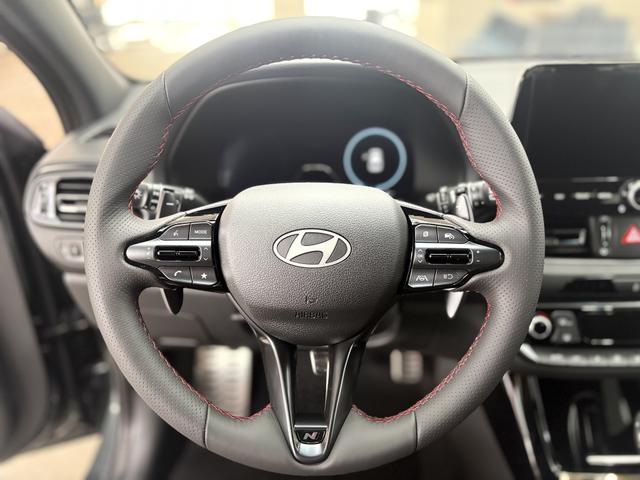 Hyundai i30 Kombi PREMIUM N-LINE DCT SHZ SMART KEY NAVI 