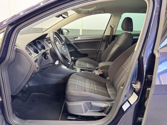 Volkswagen Golf LOUNGE KLIMAAUTOMATIK TEMPOMAT SHZ PDC 