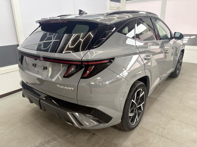 Hyundai TUCSON Premium DCT N-LINE PANO EL.HECKKLAPPE SHZ v+h PDC RFK NAVI 