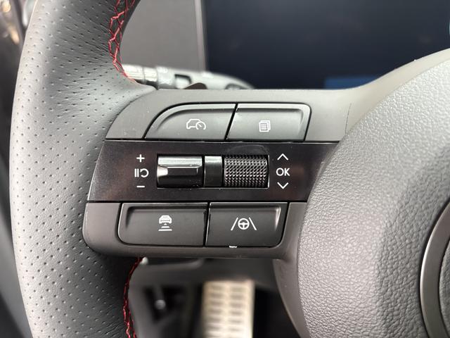 Hyundai TUCSON Premium DCT N-LINE PANO EL.HECKKLAPPE SHZ v+h PDC RFK NAVI 