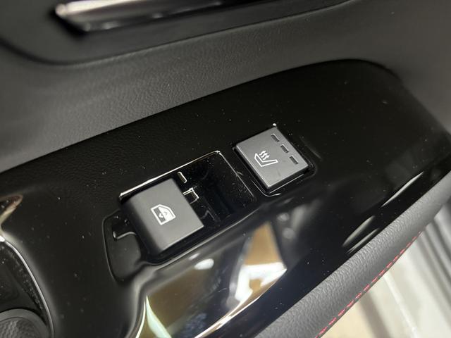 Hyundai TUCSON Premium DCT N-LINE PANO EL.HECKKLAPPE SHZ v+h PDC RFK NAVI 