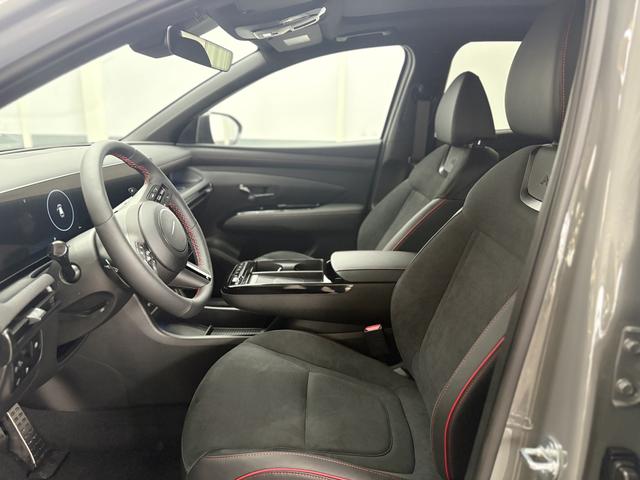Hyundai TUCSON Premium DCT N-LINE PANO EL.HECKKLAPPE SHZ v+h PDC RFK NAVI 