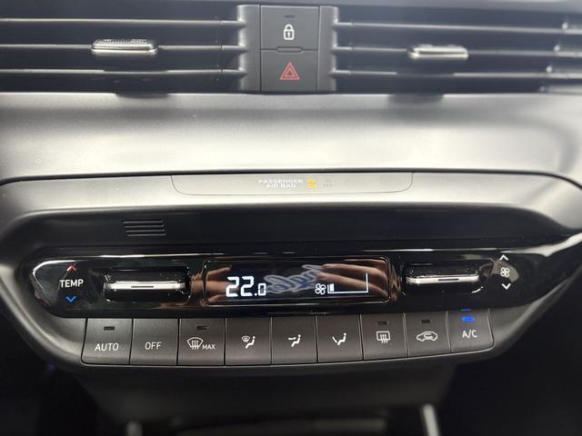 Hyundai i20 STYLE DCT BLACK PACK SHZ NAVI RFK ALU 