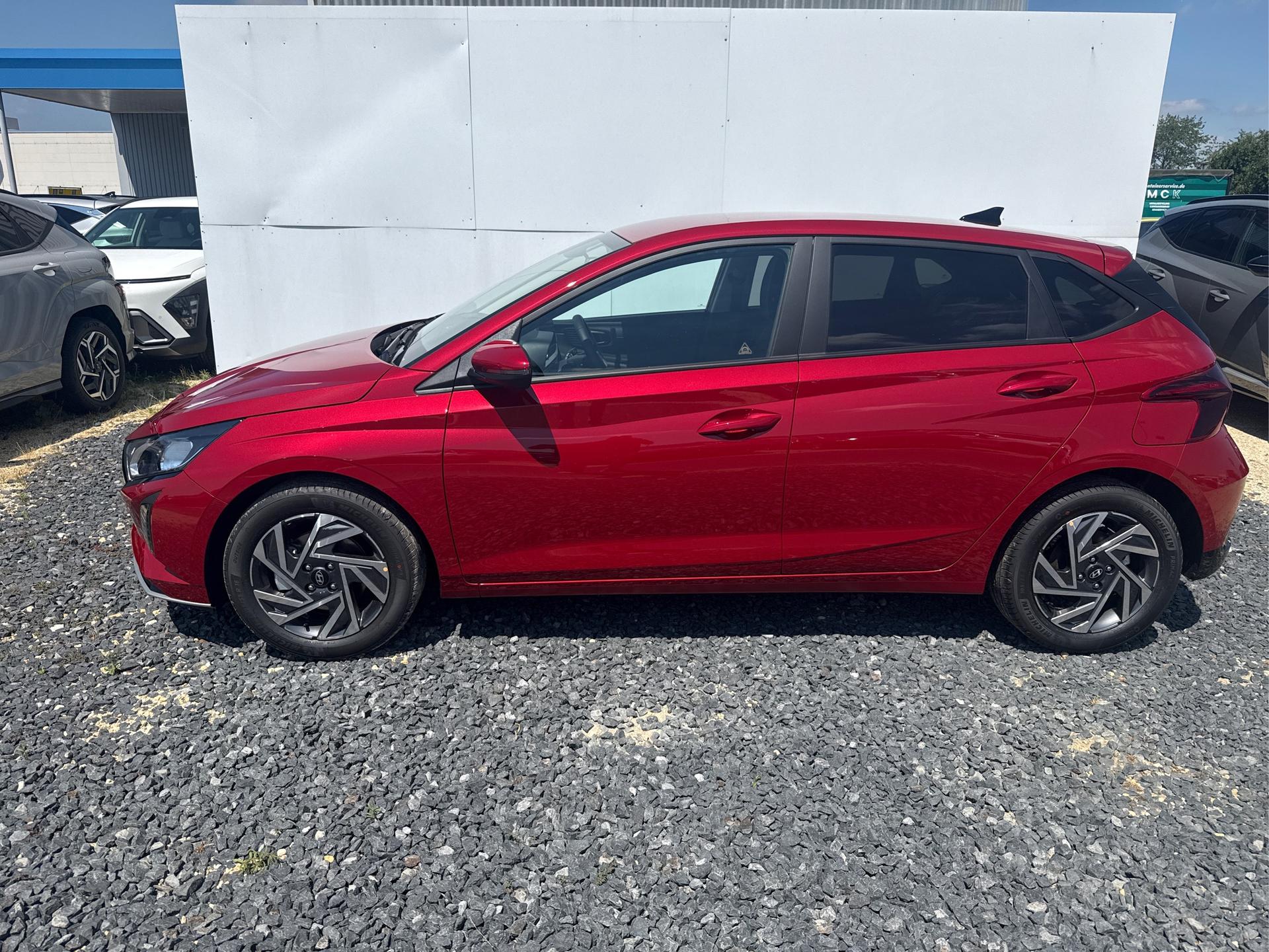 Hyundai / i20 / Grau /  /  / 