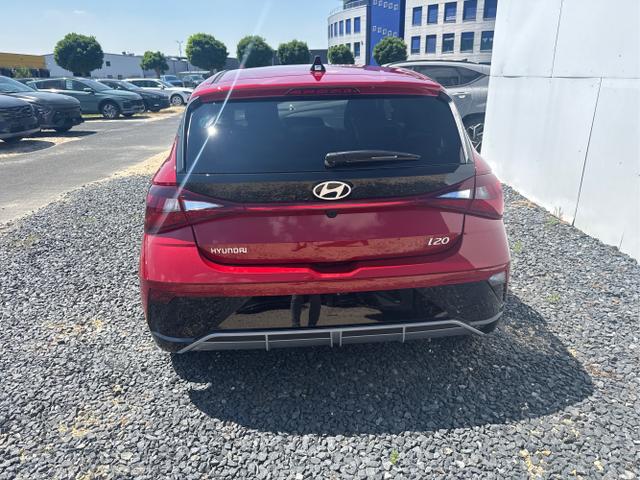 Hyundai / i20 / Grau / / / 