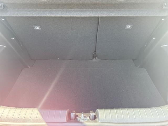 Hyundai / i20 / Grau /  /  / 