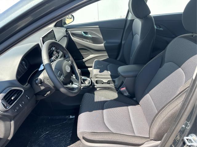 Hyundai / i30 / Grau /  /  / 