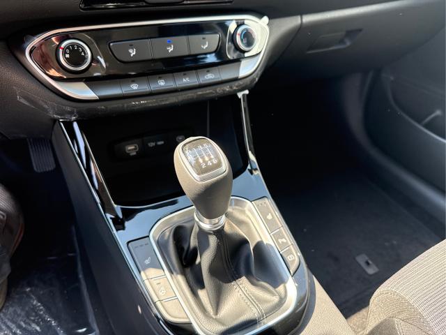 Hyundai / i30 / Grau /  /  / 