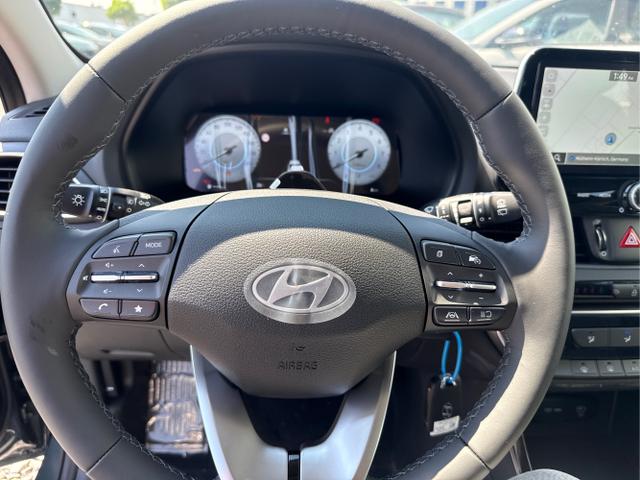 Hyundai / i30 / Grau /  /  / 